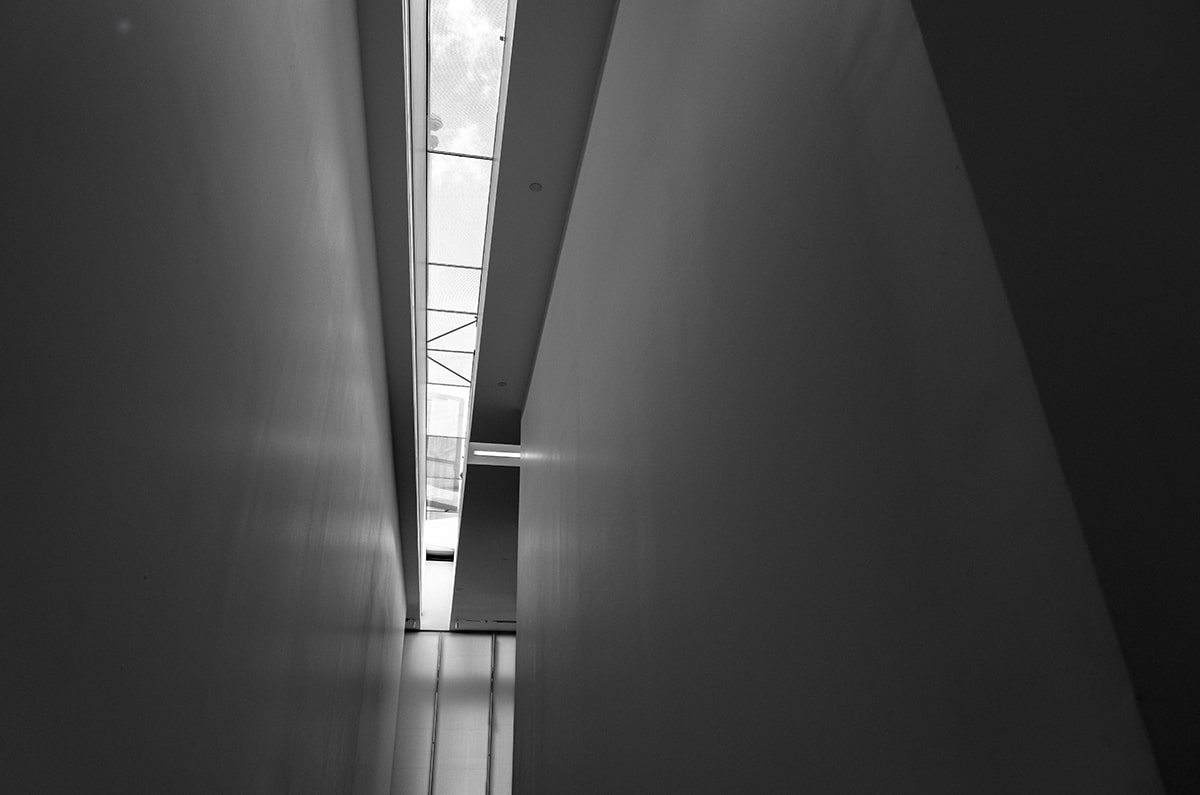 -圣西罗惊雷！AC米兰遭勇士重创，意甲王座暗战升级