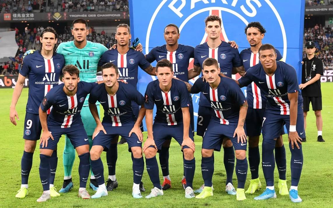 巴黎圣日耳曼险胜阿森纳，梅西梅开二度足总杯的简单介绍