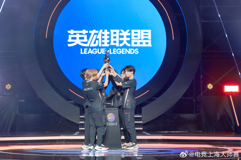 体育APP下载-V5翻盘EDG，Chovy打出惊人五杀淘汰赛3:1（伦敦）